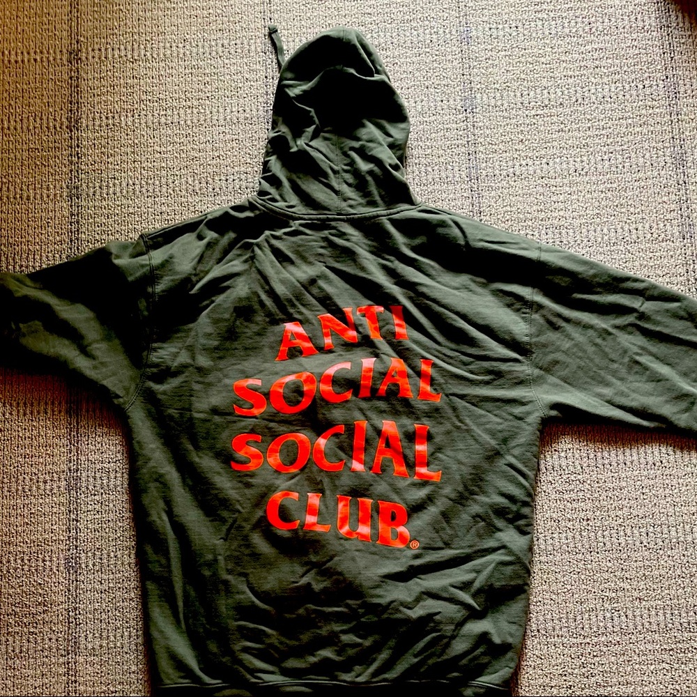Anti social club “paranoid” hoodie size xl